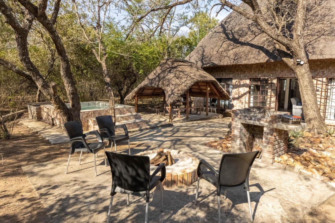 Elephant'S Hide Villa Marloth Park Exterior photo